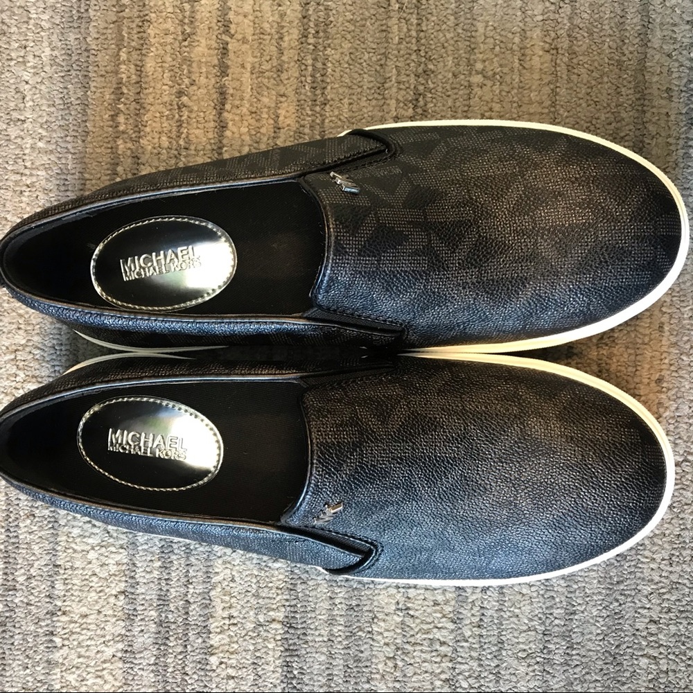 Michael kors slip on sneaker